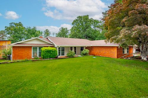 585 Narrows Dr, Greers Ferry, AR, 72067-9764 | Card Image