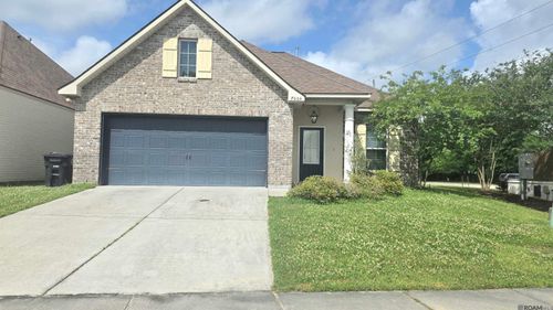 7004 Spring Gardens Dr, Baton Rouge, LA, 70817-4888 | Card Image