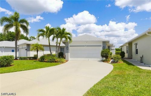81-415 Crossfield Cir, NAPLES, FL, 34104-4721 | Card Image