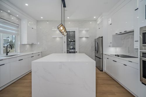 {{alt}} | Card Image