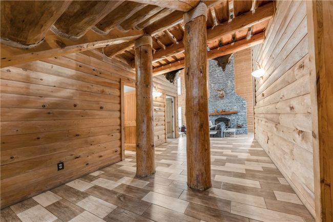 hallway | Image 14