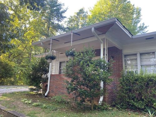 280 Walker St, Columbus, NC, 28722-9498 | Card Image