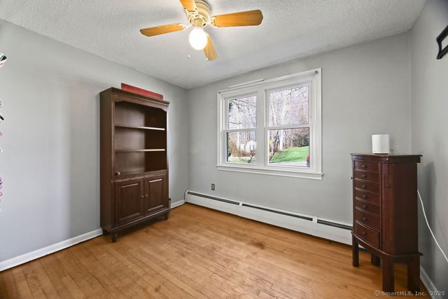20 Sims Rd, House other with 3 bedrooms, 2 bathrooms and 4 parking in Bristol CT | Image 23