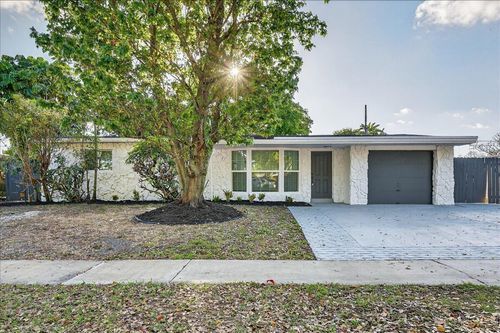 710 Sw 67th Avenue, Pembroke Pines, FL, 33023 | Card Image