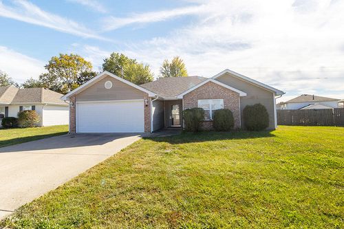 1602 Typhoon Dr, COLUMBIA, MO, 65202-3477 | Card Image