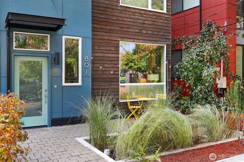 b-801 S Homer St, Seattle, WA, 98108-2622 | Card Image