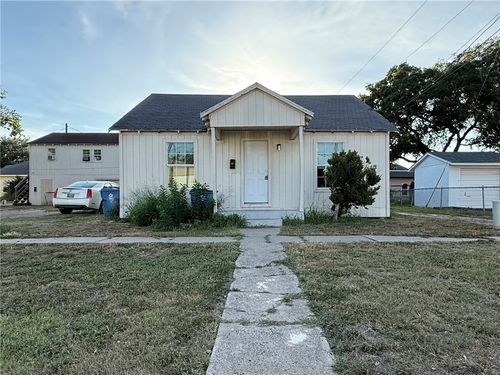 212 S Mccall Ave Street, Sinton, TX, 78387 | Card Image
