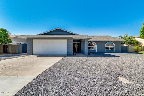 1115 W Barrow Dr, Chandler, AZ, 85224-2336 | Card Image