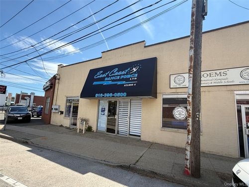 2156 Bellmore Ave, Bellmore, NY, 11710-5645 | Card Image