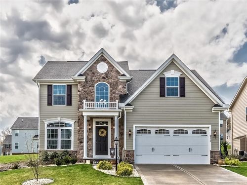 203 Ledge Rock Ln, Adams Twp, PA, 16046 | Card Image