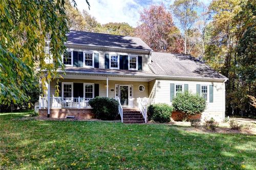 3506 Fieldcrest Ct, Williamsburg, VA, 23185-8402 | Card Image