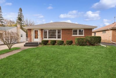 158 S Hale Street, House other with 2 bedrooms, 1 bathrooms and 2 parking in PALATINE IL | Image 1