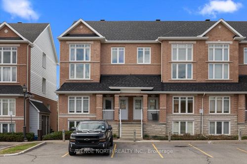 25-220 Tivoli Private, Cityview - Parkwoods Hills - Rideau Shore, ON, K2E0A7 | Card Image
