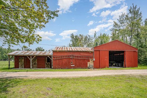 8500 Shannon Rd, Alpena, MI, 49707-9726 | Card Image