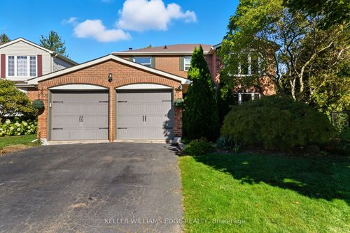 2163 Winding Way, Burlington, ON, L7M2Y2 | Card Image