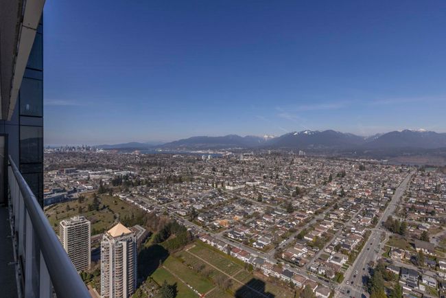 5701 - 4510 Halifax Street, Condo with 2 bedrooms, 2 bathrooms and 1 parking in Burnaby BC | Image 23