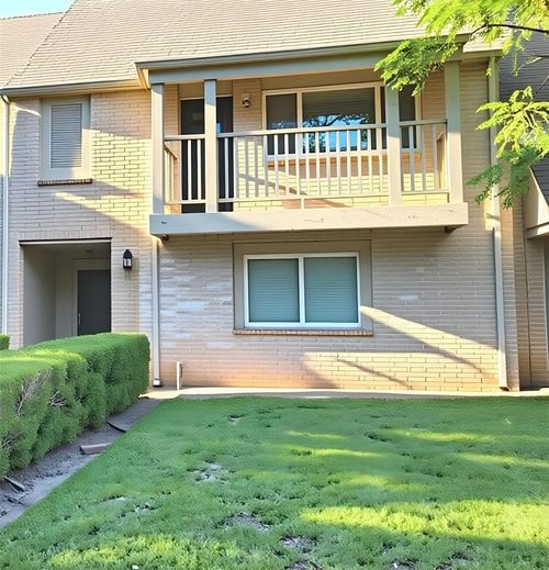 2129 Shiveley Cir, Houston, TX, 77032-2079 | Card Image