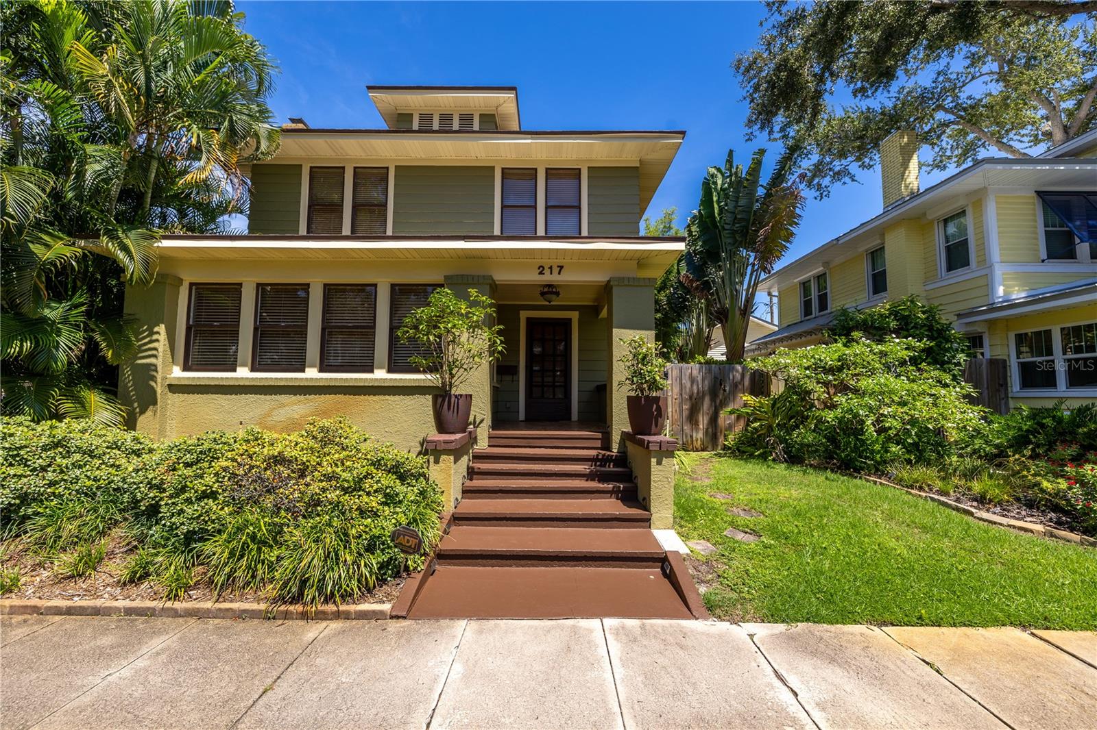 13th Ave, Saint Petersburg, FL 33701