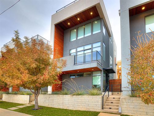 825 Nw 6th St, Oklahoma City, OK, 73106-7201 | Card Image