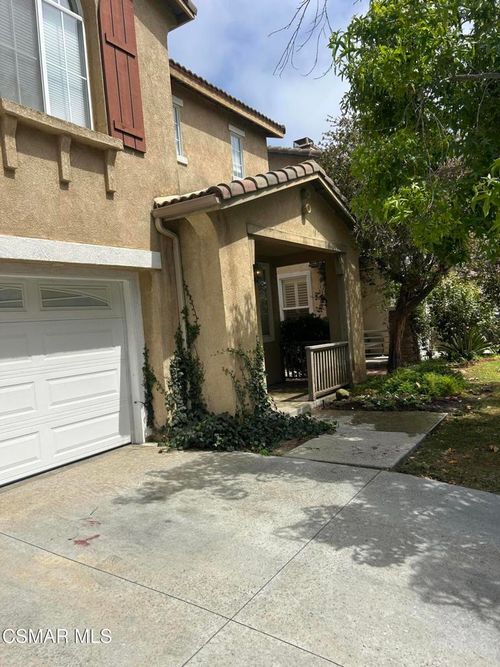 822 Pontoon Way, Oxnard, CA, 93035-1556 | Card Image