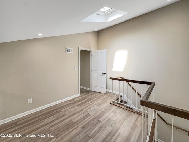 81 Selvin Loop | Image 20