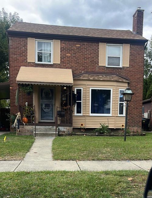 19721 Hartwell St, Detroit, MI, 48235-1173 | Card Image