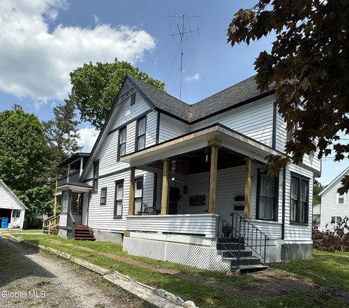 89 2nd Ave, Gloversville, NY, 12078-2412 | Card Image