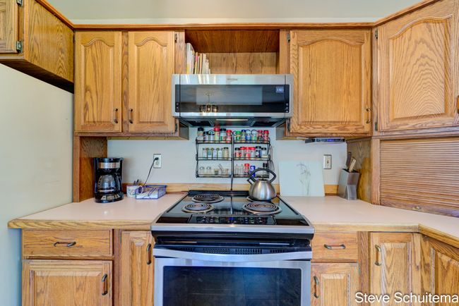 19151 Pine Grove Ct, House other with 2 bedrooms, 2 bathrooms and null parking in Spring Lake MI | Image 16