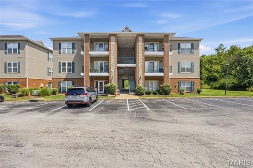 104-885 Forest Ave, Valley Park, MO, 63088-2531 | Card Image