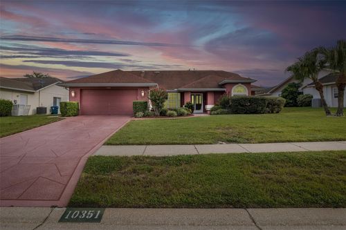 10351 Flag Rd, SPRING HILL, FL, 34608-8476 | Card Image