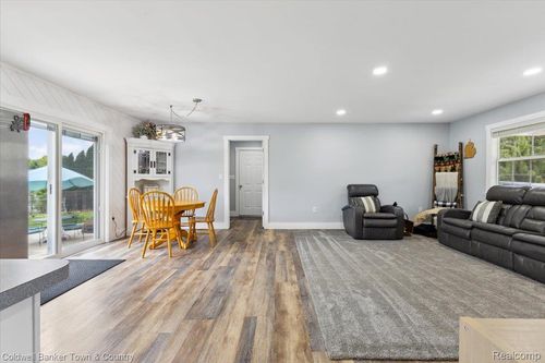 19620 Doyle Rd, Gregory, MI, 48137-9701 | Card Image