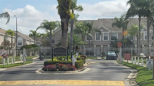 721 Kensington Lake Cir, BRANDON, FL, 33511-3875 | Card Image