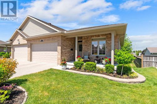 39-50 Fairhaven Lane, Goderich (Goderich (Town)), ON, N7A0A5 | Card Image