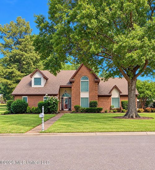820 Flower Creek Cove, Southaven, MS, 38671 | Card Image