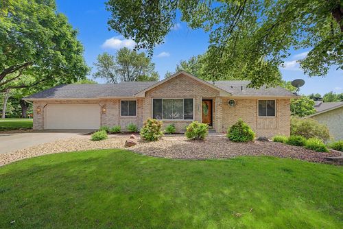 13901 92nd Pl N, Maple Grove, MN, 55369-8865 | Card Image