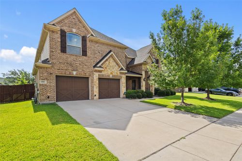 604 Cody Ln, Mansfield, TX, 76063-2569 | Card Image