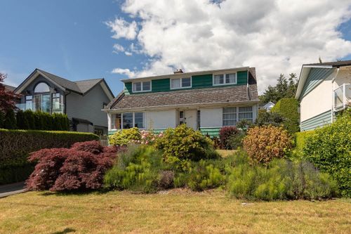 1159 Kings Ave, West Vancouver, BC, V7T2C2 | Card Image