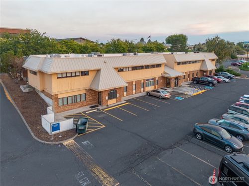 660 S Coolidge St, Moses Lake, WA, 98837-1872 | Card Image