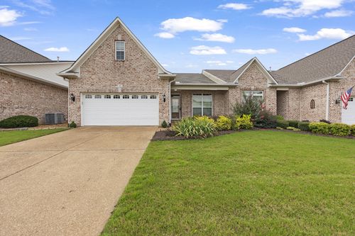 82 Emerald Ridge Cv, Jackson, TN, 38305-1593 | Card Image