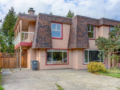4036 Magdelin St, Saanich, BC, V8N3M7 | Card Image