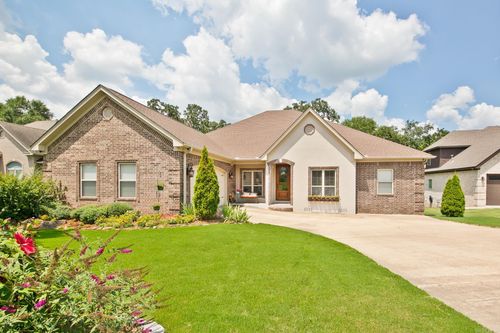 2017 Glenn Arbor Ct, Sherwood, AR, 72120-4332 | Card Image
