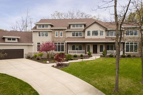 3182 Woodhill Circle, Verona, WI, 53593 | Card Image
