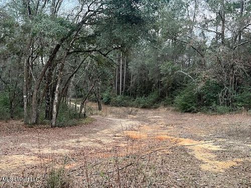 23202 Meaut Rd, Pass Christian, MS, 39571-9228 | Card Image