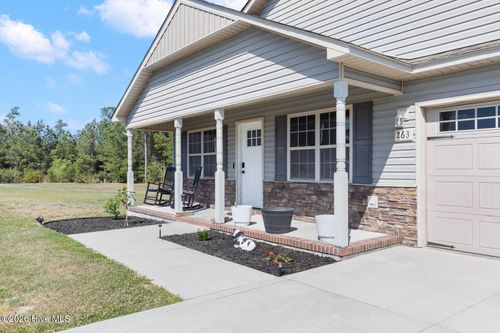 263 Rowland Dr, Richlands, NC, 28574-8458 | Card Image
