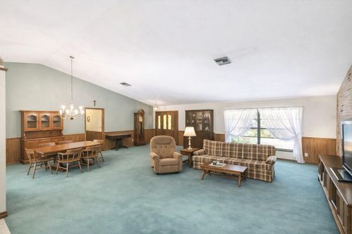 301 Shady Woods Rd, Geneva, FL, 32732-9025 | Card Image