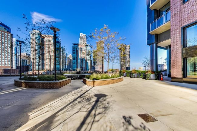 UNIT-1405 - 450 E Waterside Dr, Condo with 1 bedrooms, 1 bathrooms and 1 parking in Chicago IL | Image 53