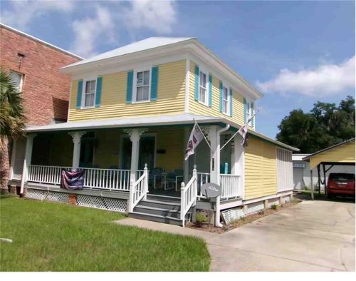 334 Central Ave, CRESCENT CITY, FL, 32112-2608 | Card Image
