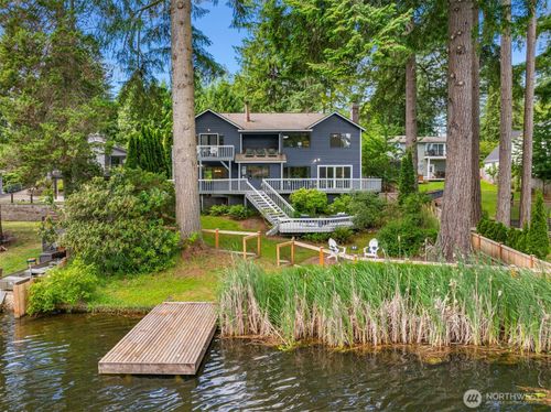 31338 Ne 111th St, Carnation, WA, 98014-9745 | Card Image