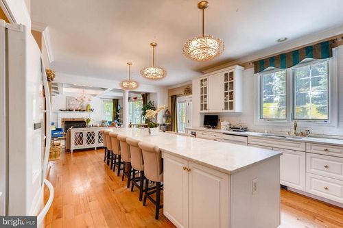10563 Dorchester Way, WOODSTOCK, MD, 21163-1377 | Card Image