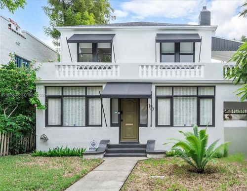 177 Ne 44th St, Miami, FL, 33137-3415 | Card Image